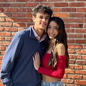 Meet your Posher, Eva